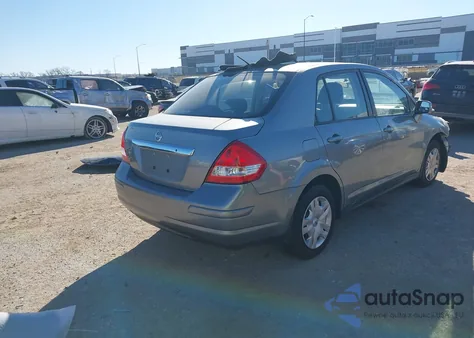 2010 Nissan Versa 1.8S из США, поврежденный, VIN 3N1BC1AP2AL382623